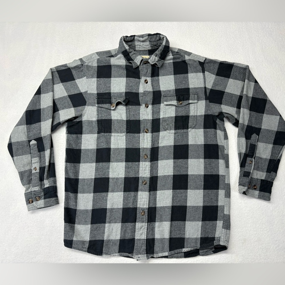 Mens Red Head Long Sleeve Button Up Shirt Flannel Plaid Sz Medium Black Gray